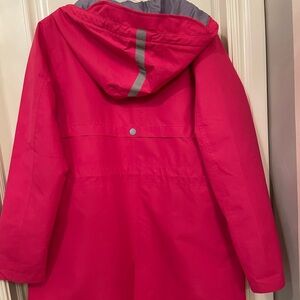 NUAGE WATERPROOF JACKET WITH PATCH POCKETS & BACK VENT